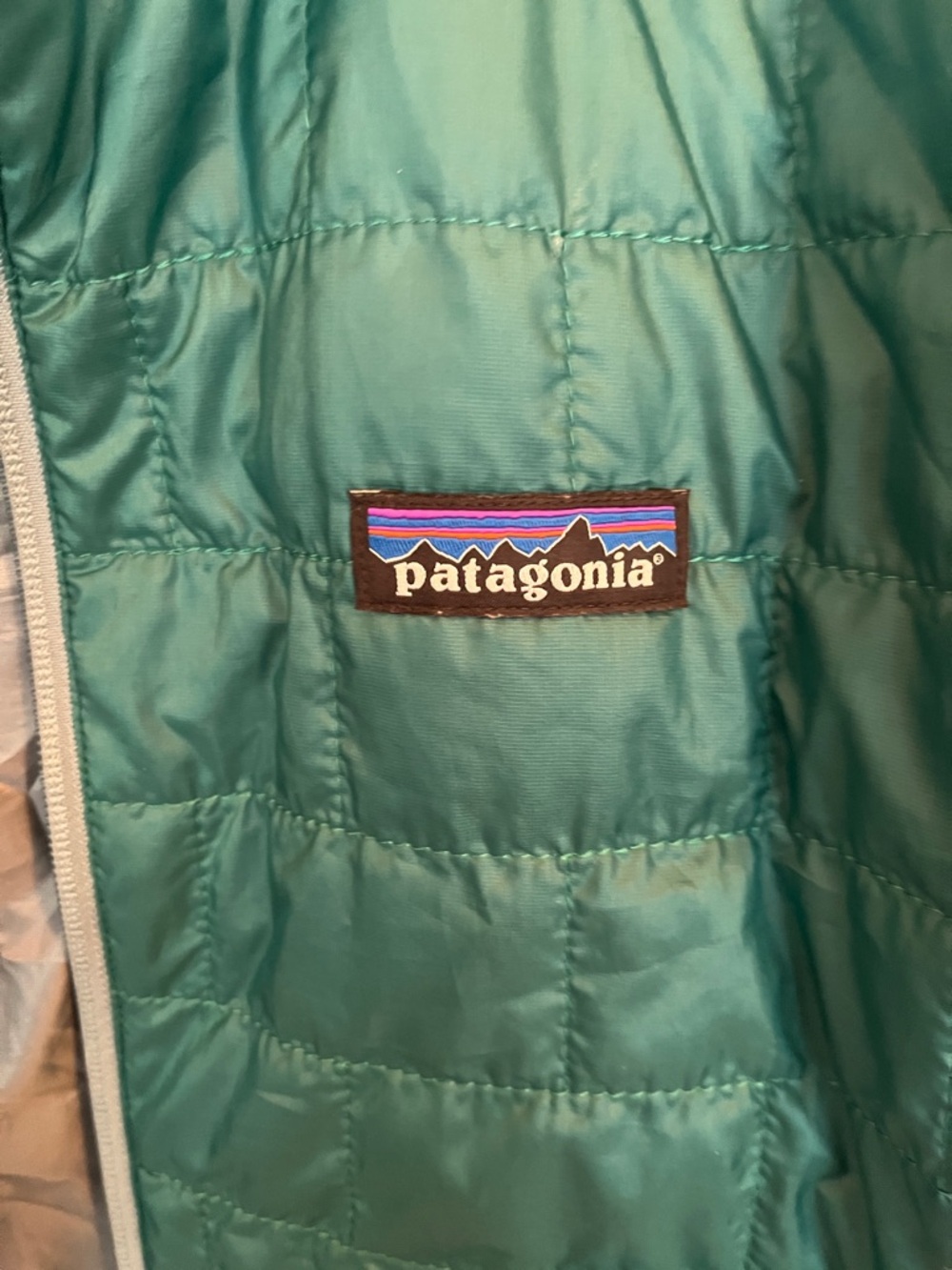 Patagonia Teal Packable Quilted Jacket - Picture 2 of 4
